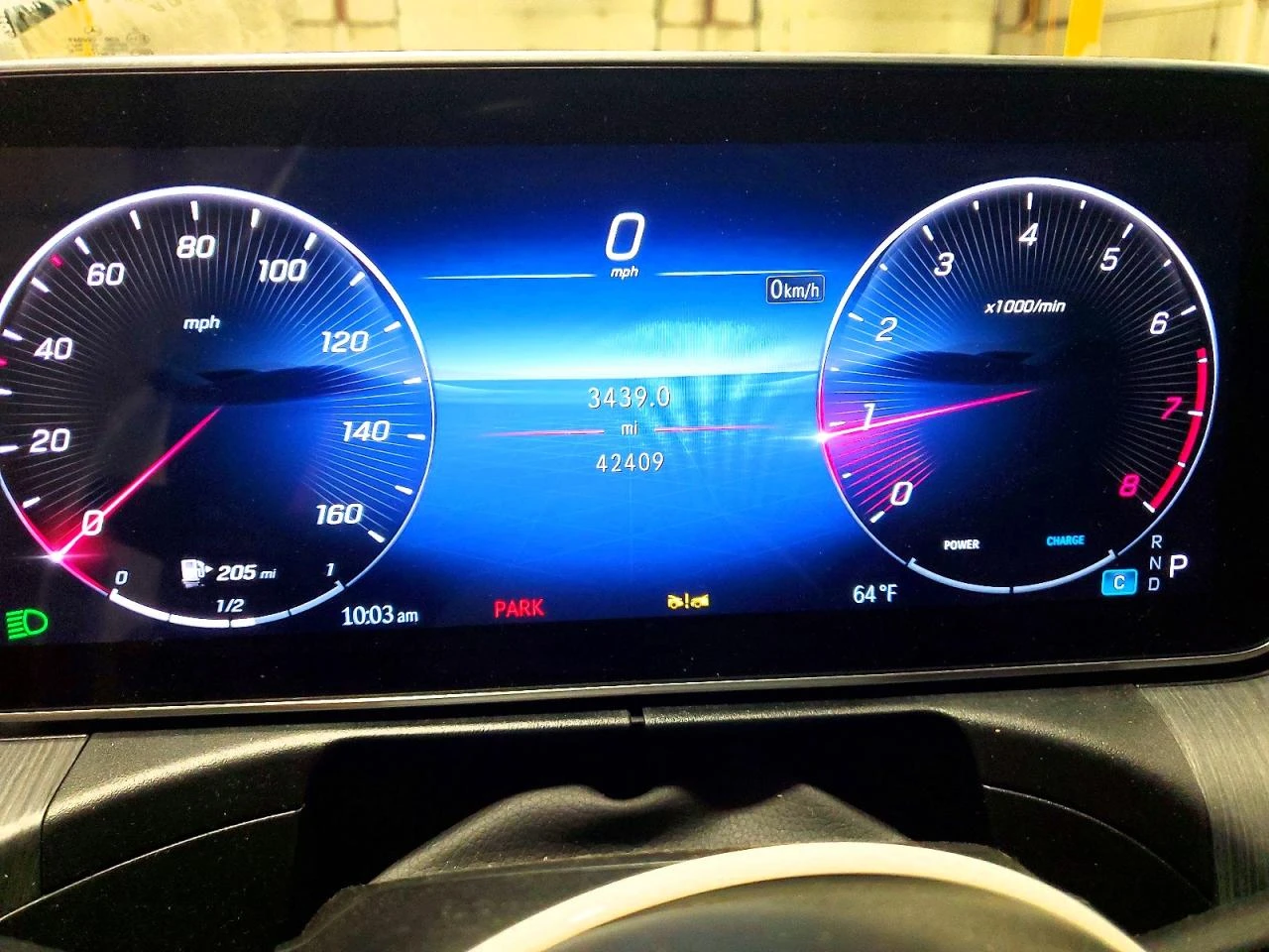 Mercedes-Benz C 300 4MATIC* AMBIENT* BURMESTER* 360* КАМЕРИ* ПОДГРЕВ* , снимка 9 - Автомобили и джипове - 54813985