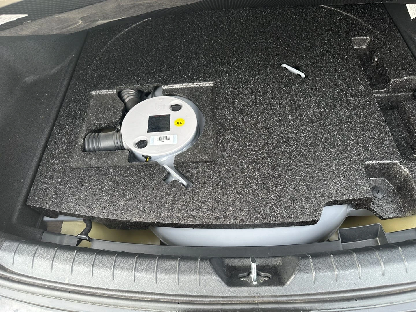 Kia K5 2.0 LPI, снимка 11 - Автомобили и джипове - 54956016