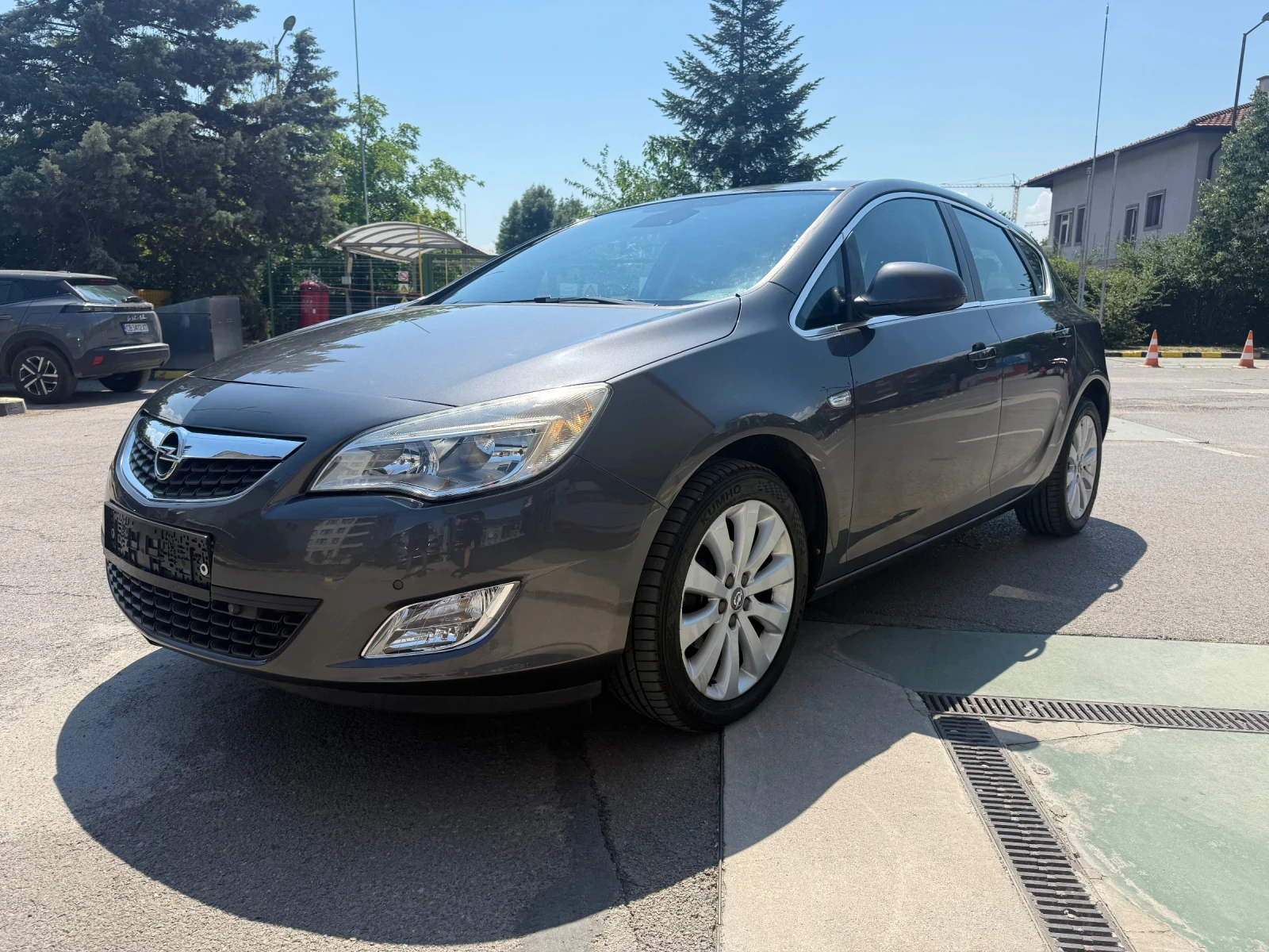 Opel Astra 1.4t/Автомат/Фулл/Лизинг