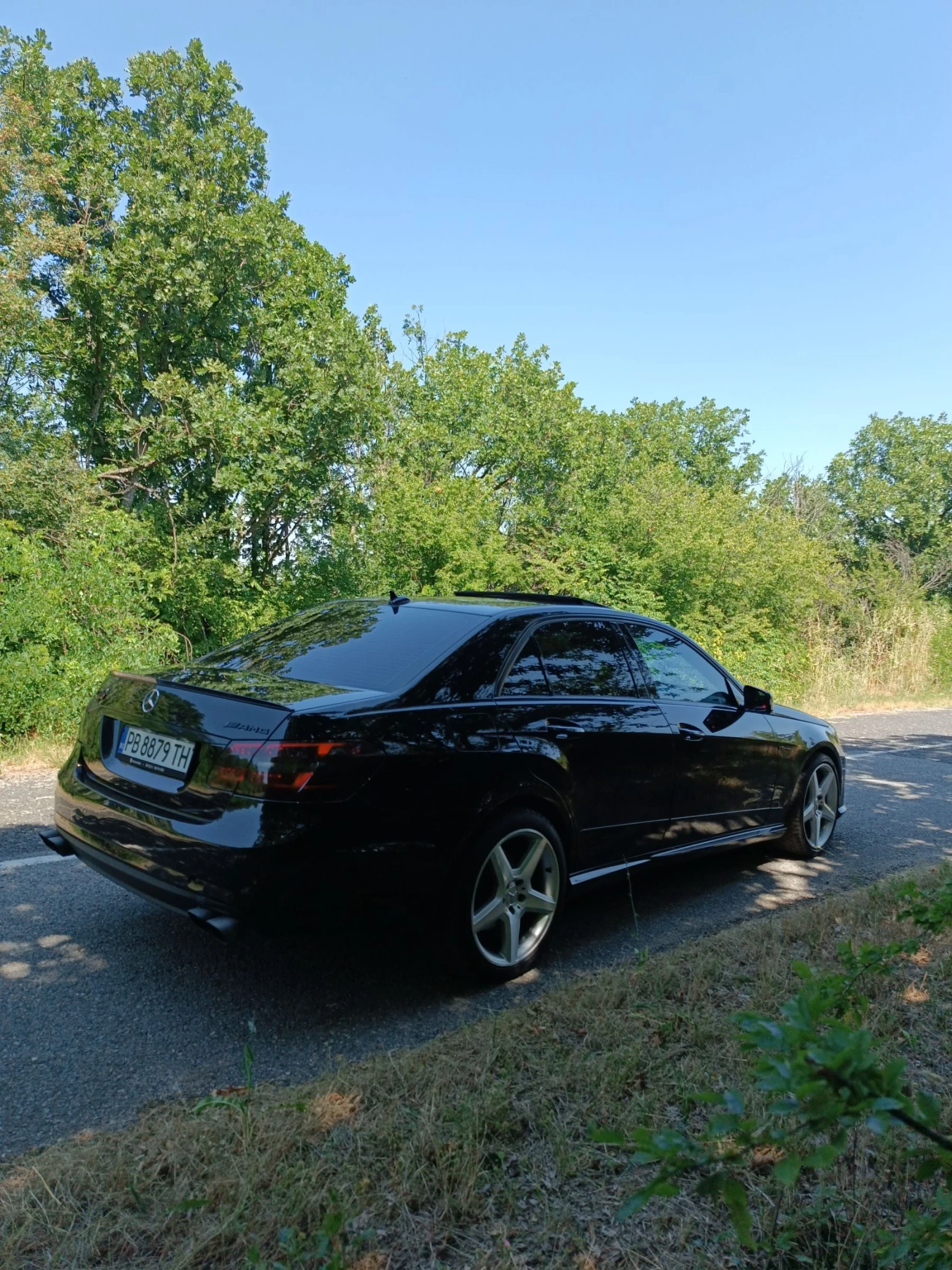Mercedes-Benz E 500 AMG pack, снимка 4 - Автомобили и джипове - 55118477