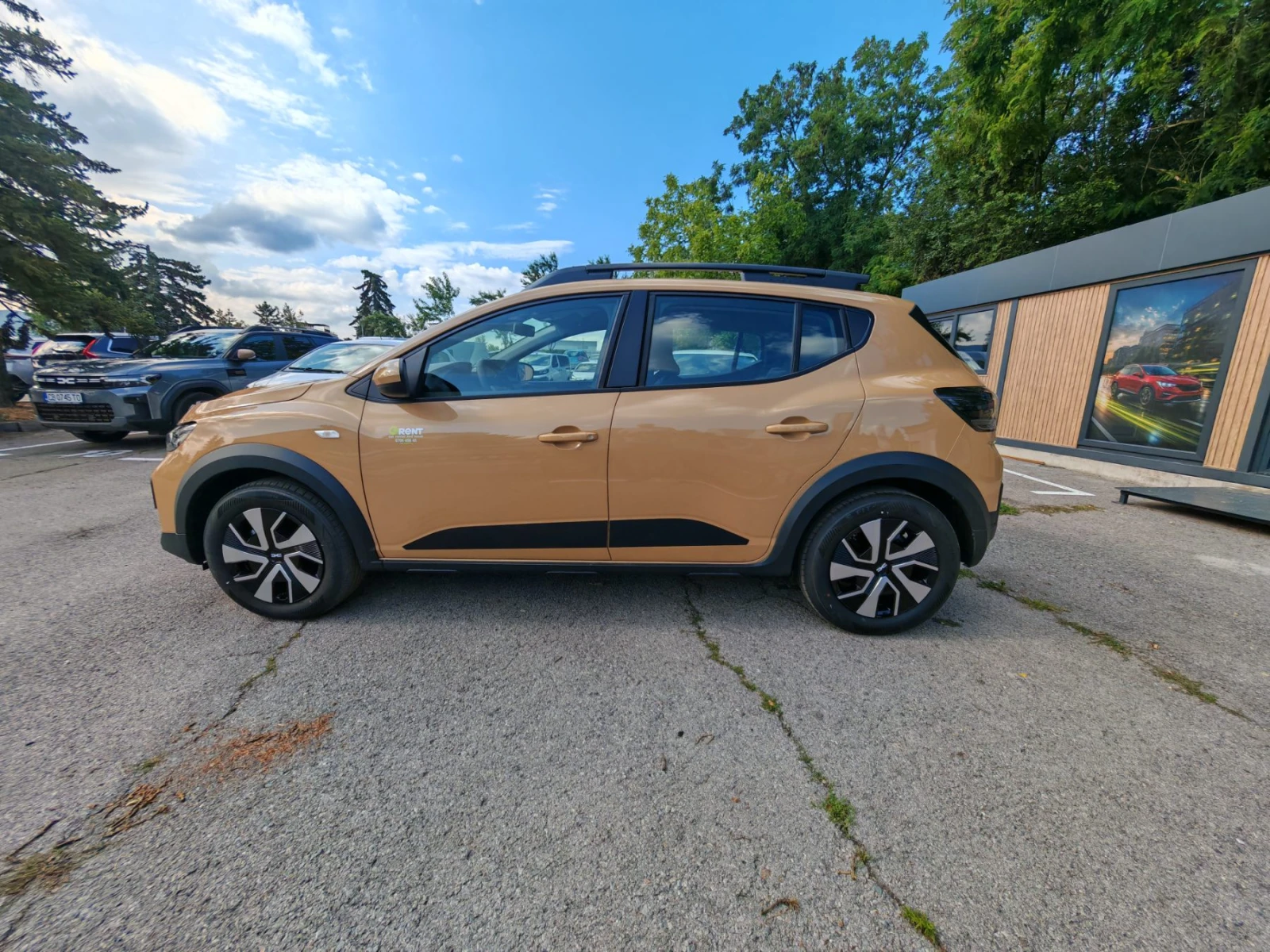 Dacia Sandero Stepway, 1790E за получаване, 1.2TCE ГАЗ - Автомат, снимка 9 - Автомобили и джипове - 55216811