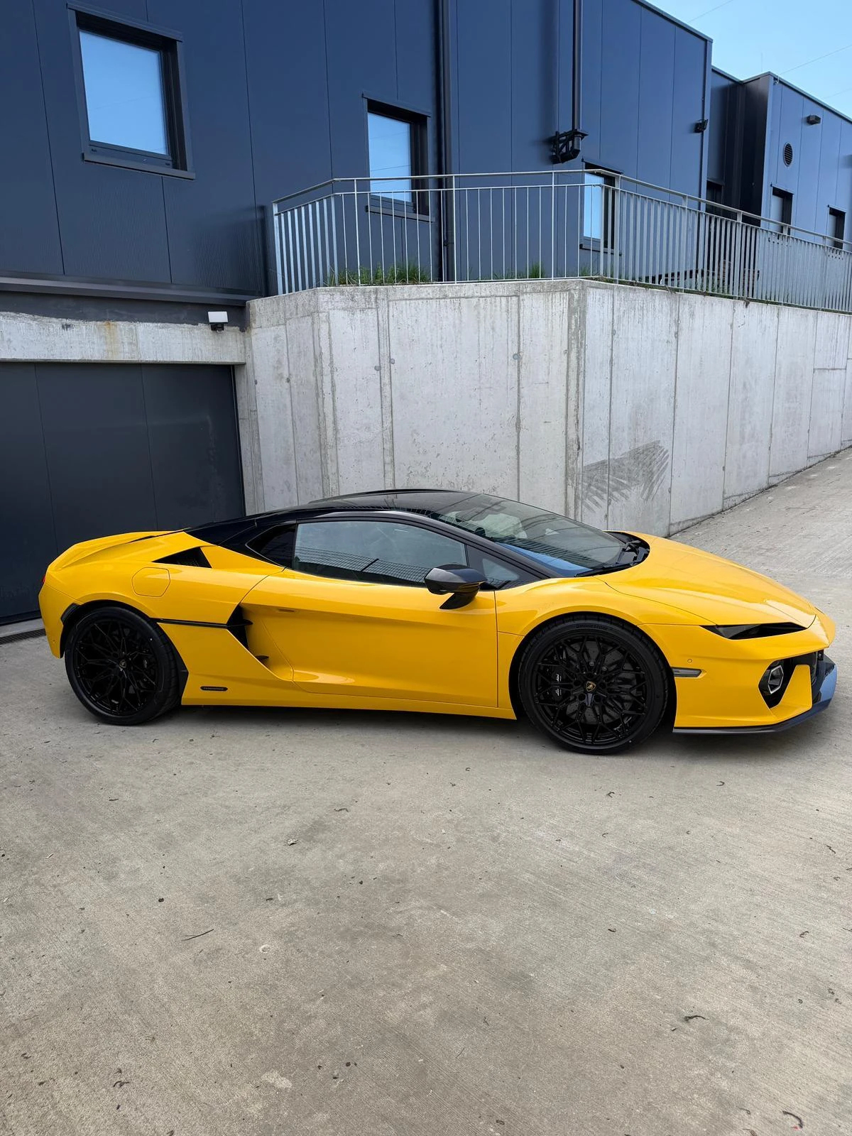 Lamborghini Temerario Carbon Lift, снимка 4 - Автомобили и джипове - 55256654