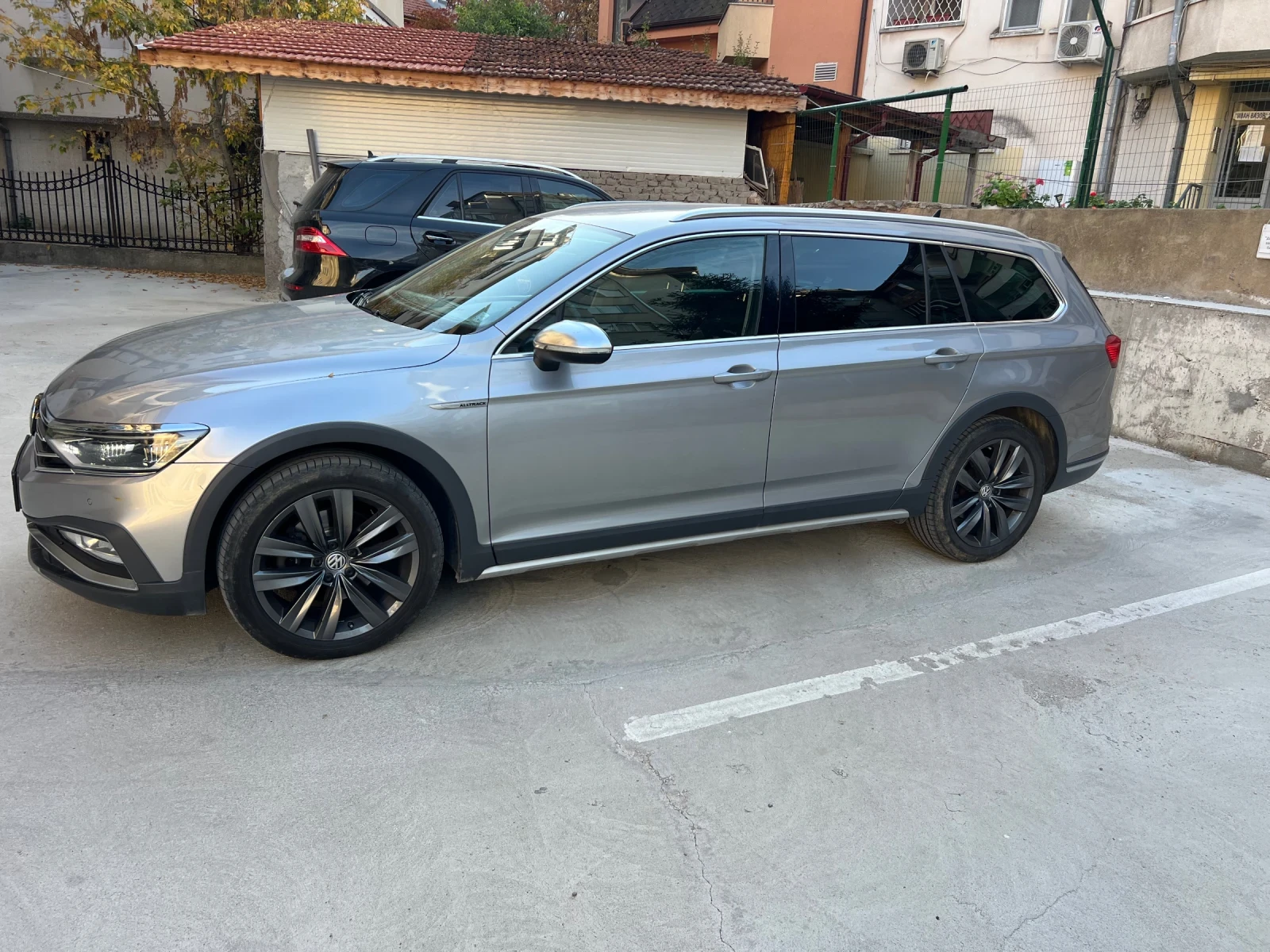 VW Alltrack Passat, снимка 10 - Автомобили и джипове - 55679313