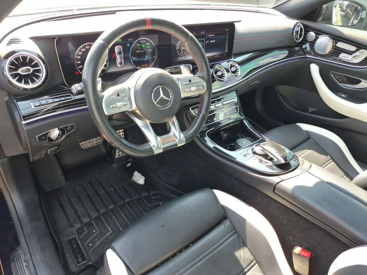 Mercedes-Benz E 53 AMG * АВТОКРЕДИТ БЕЗ ПЪРВОНАЧАЛНА ВНОСКА* , снимка 10 - Автомобили и джипове - 55691432