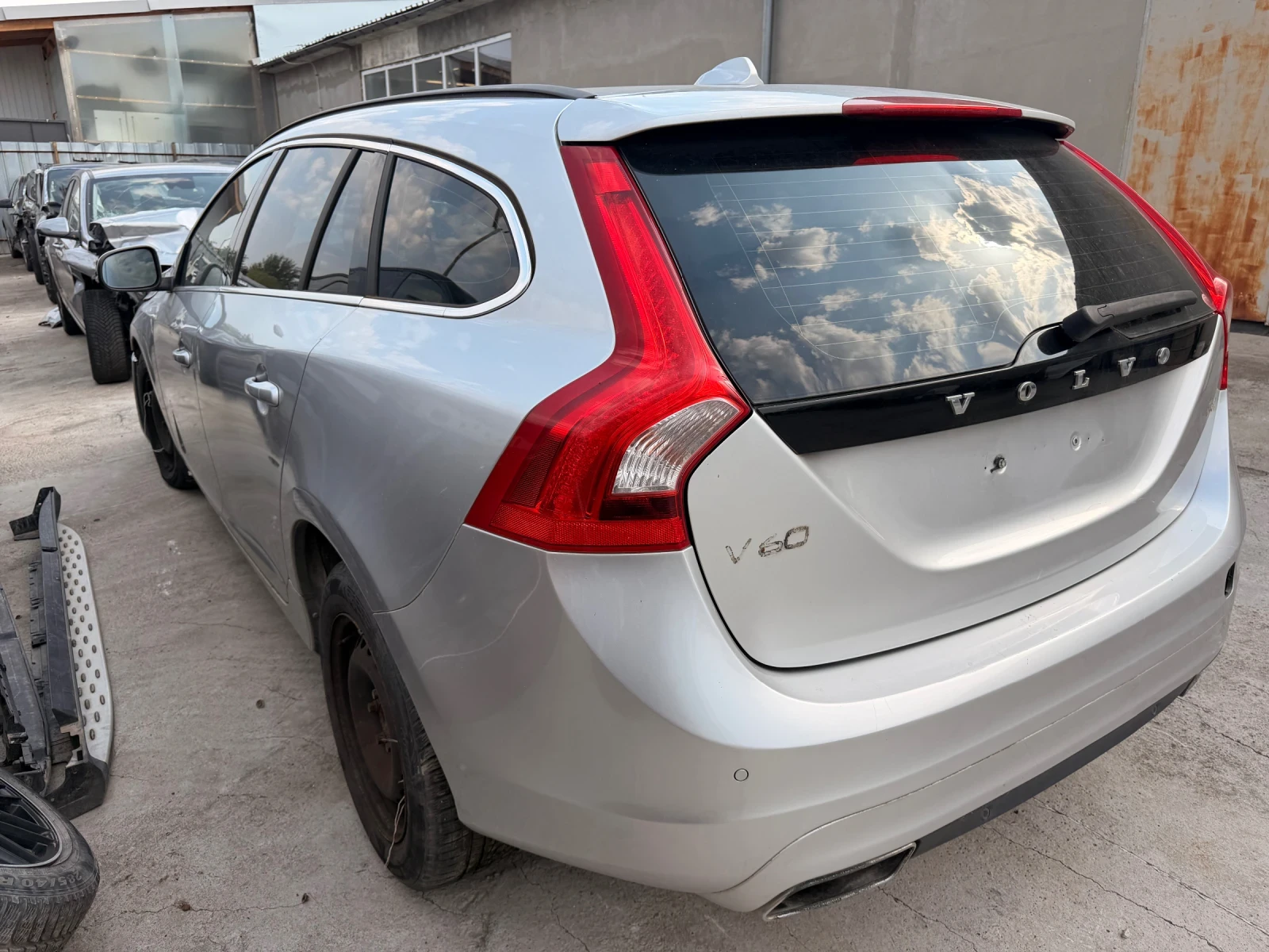 Volvo V60 2.0d D4 