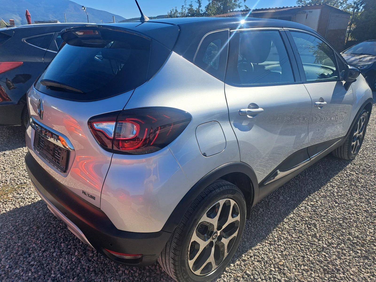 Renault Captur 900T EURO6, снимка 5 - Автомобили и джипове - 55990655