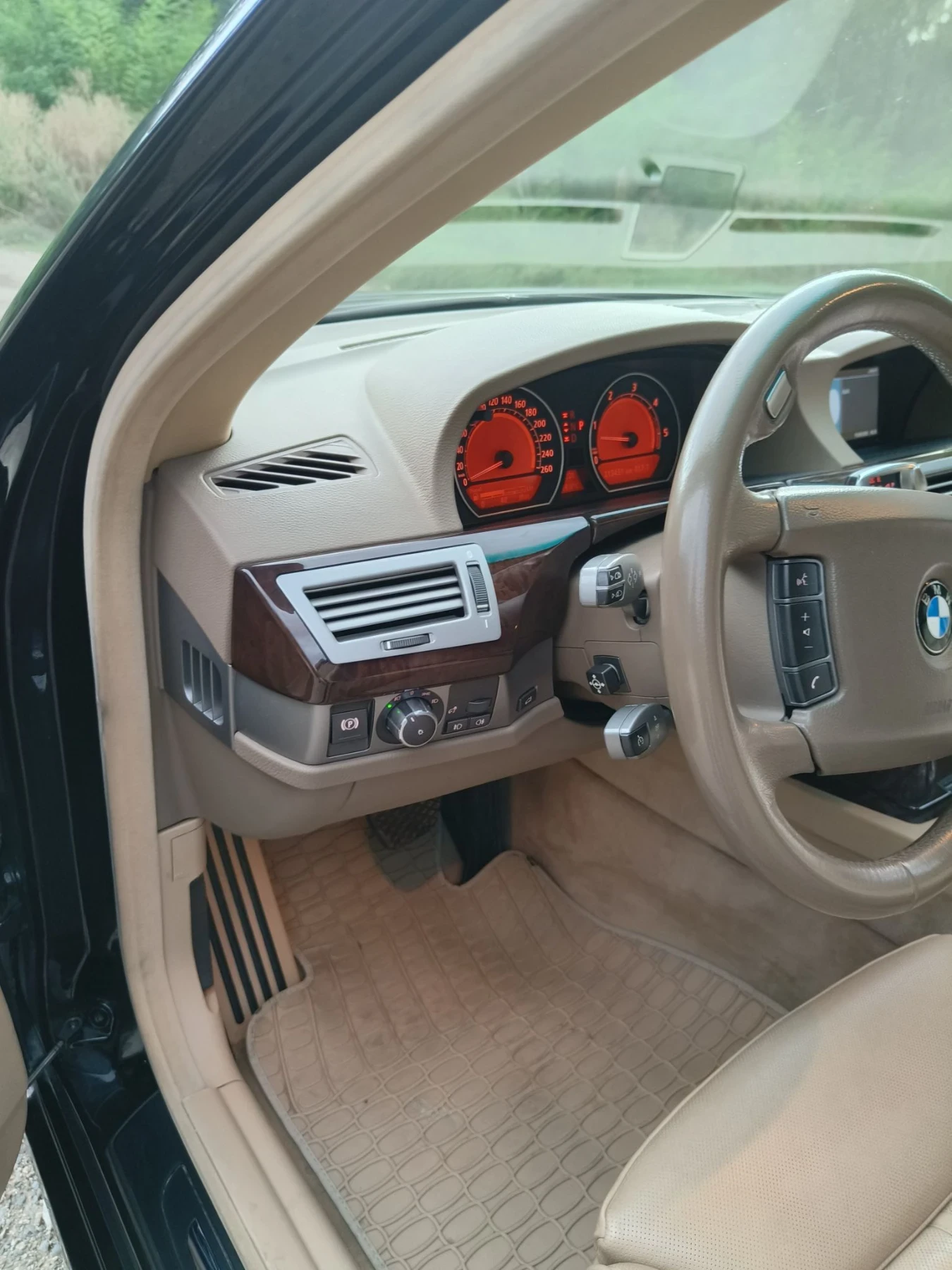 BMW 730, снимка 12 - Автомобили и джипове - 56148747