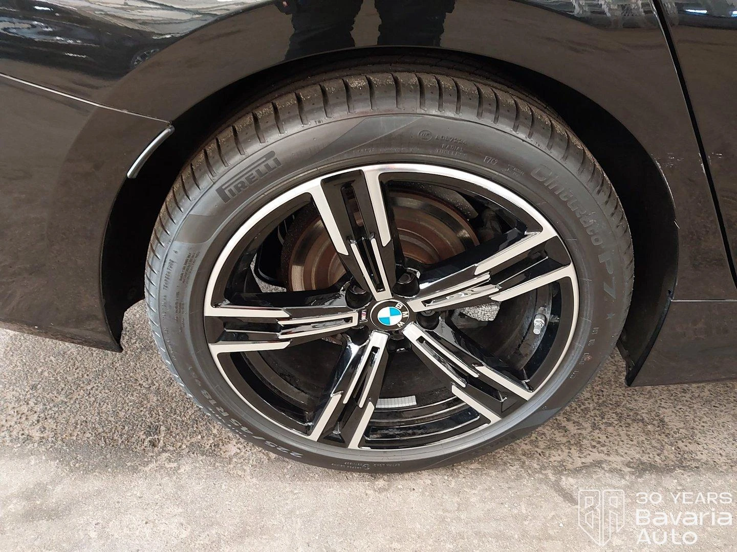 BMW 320 i xDrive Sportautomatic, снимка 12 - Автомобили и джипове - 56235564