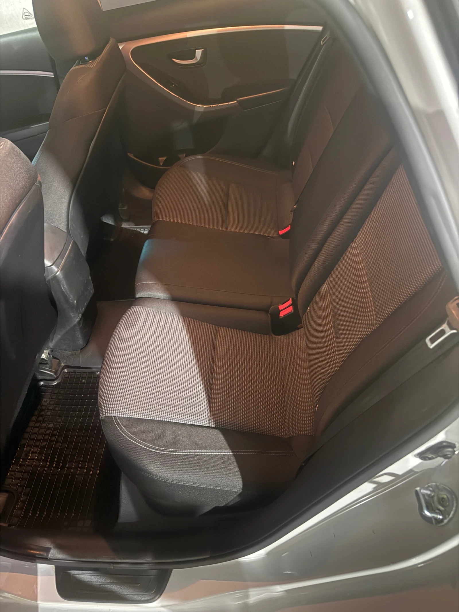 Hyundai I30 | Mobile.bg � ����������� 9