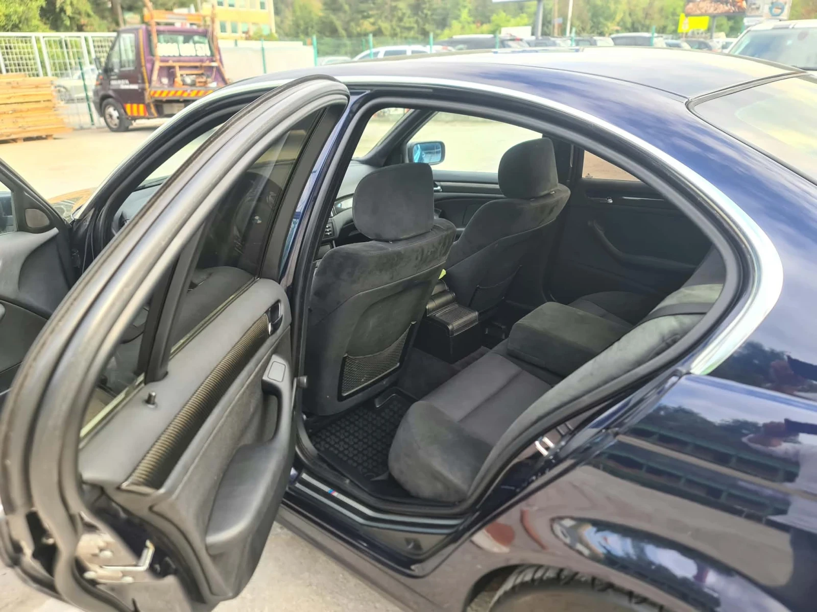 BMW 320, снимка 6 - Автомобили и джипове - 56574055