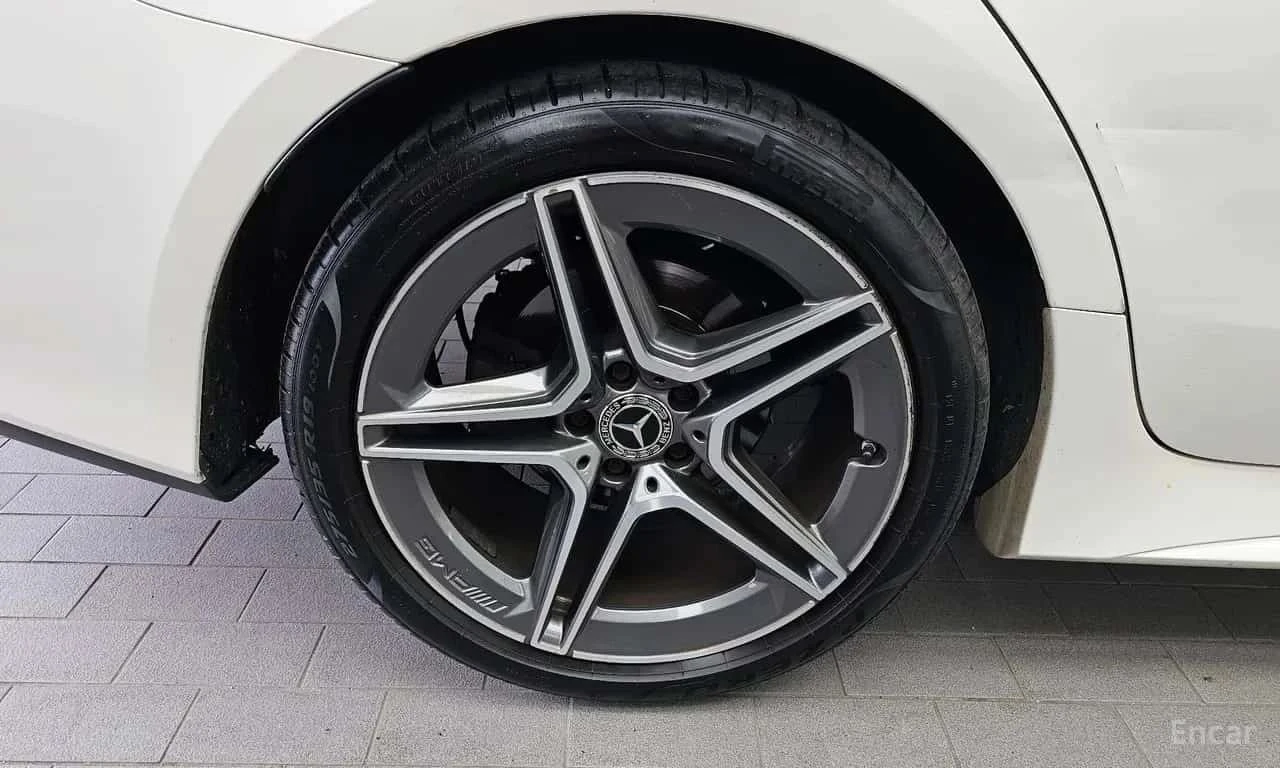 Mercedes-Benz CLS, снимка 5 - Автомобили и джипове - 56723582