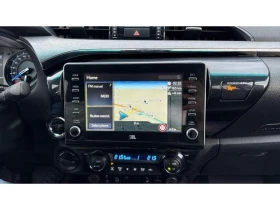 Toyota Hilux INVINCIBLE JBL 2.8D, снимка 15