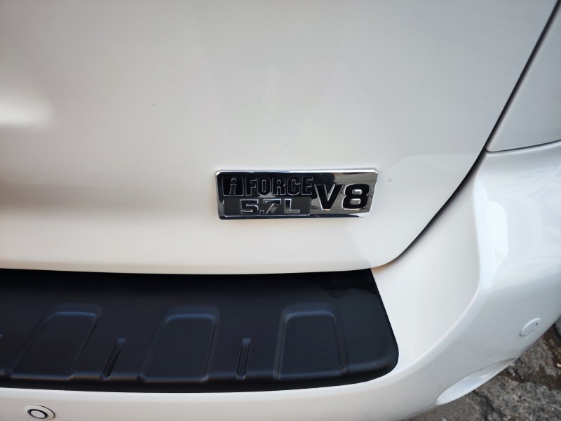 Toyota Sequoia PLATINUM, снимка 9 - Автомобили и джипове - 45185650