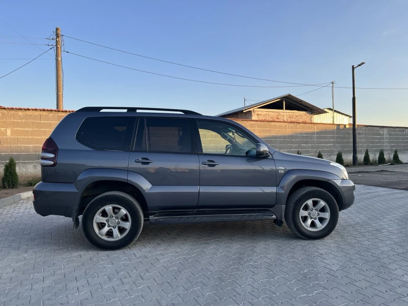 Toyota Land cruiser, снимка 4 - Автомобили и джипове - 47379273