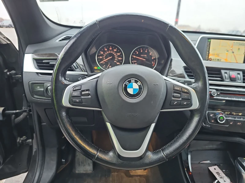 BMW X1 XLINE* PANO* PARK ASSIST* KEYLESS, снимка 7 - Автомобили и джипове - 48321010