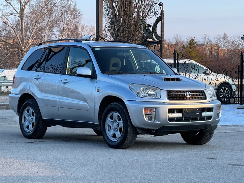 Toyota Rav4 2.0D4D ИТАЛИЯ 4Х4, снимка 6 - Автомобили и джипове - 49227674