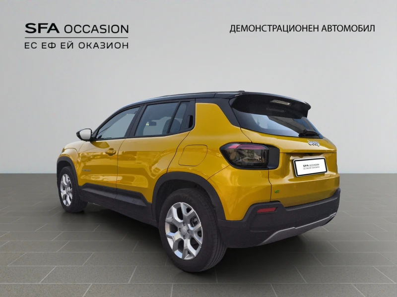 Jeep Avenger ALTITUDE 1.2 e-Hybrid 48V Petrol 110 hp 6-DCT, снимка 7 - Автомобили и джипове - 51356580