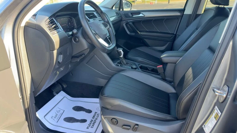 VW Tiguan 4motion* Comfortline* АвтоКредит* (ЦЕНА ДО БГ), снимка 7 - Автомобили и джипове - 52553532