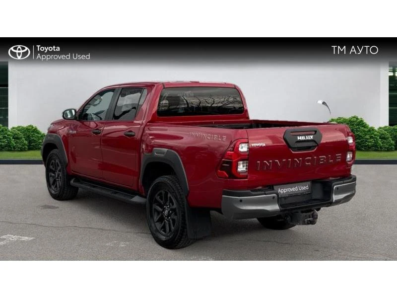Toyota Hilux INVINCIBLE JBL 2.8D, снимка 2 - Автомобили и джипове - 53957032