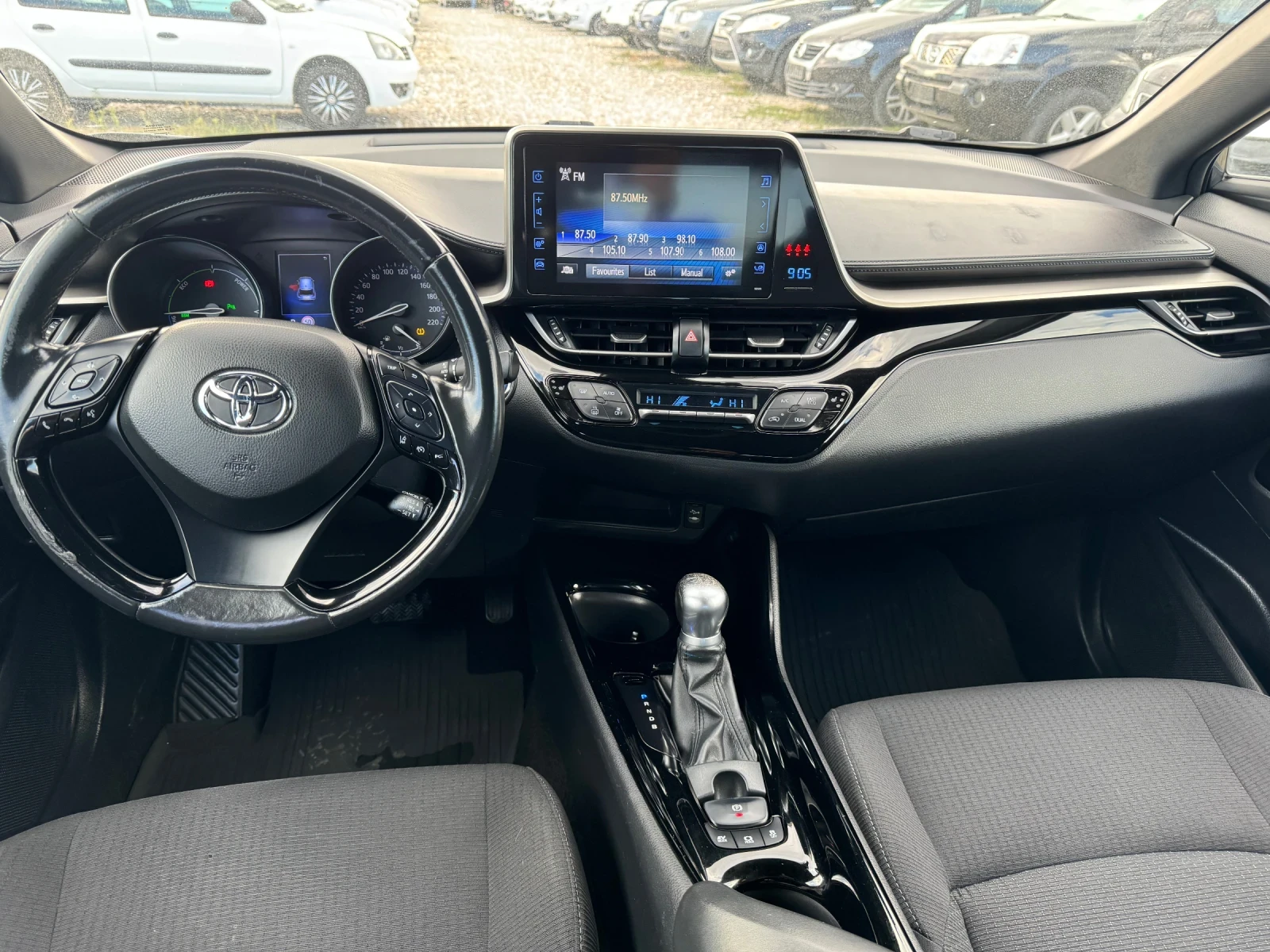 Toyota C-HR 1.8 hybrid  - изображение 6