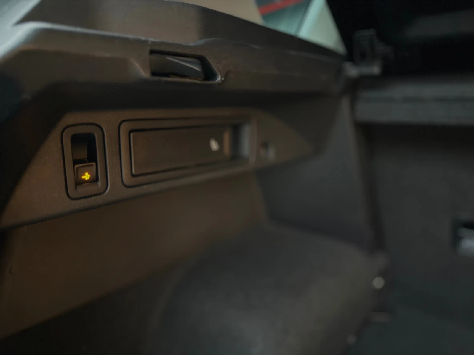 VW Tiguan R-LINE | 4MOTION | PANO | ��� ���� | ������ | Mobile.bg � ����������� 11