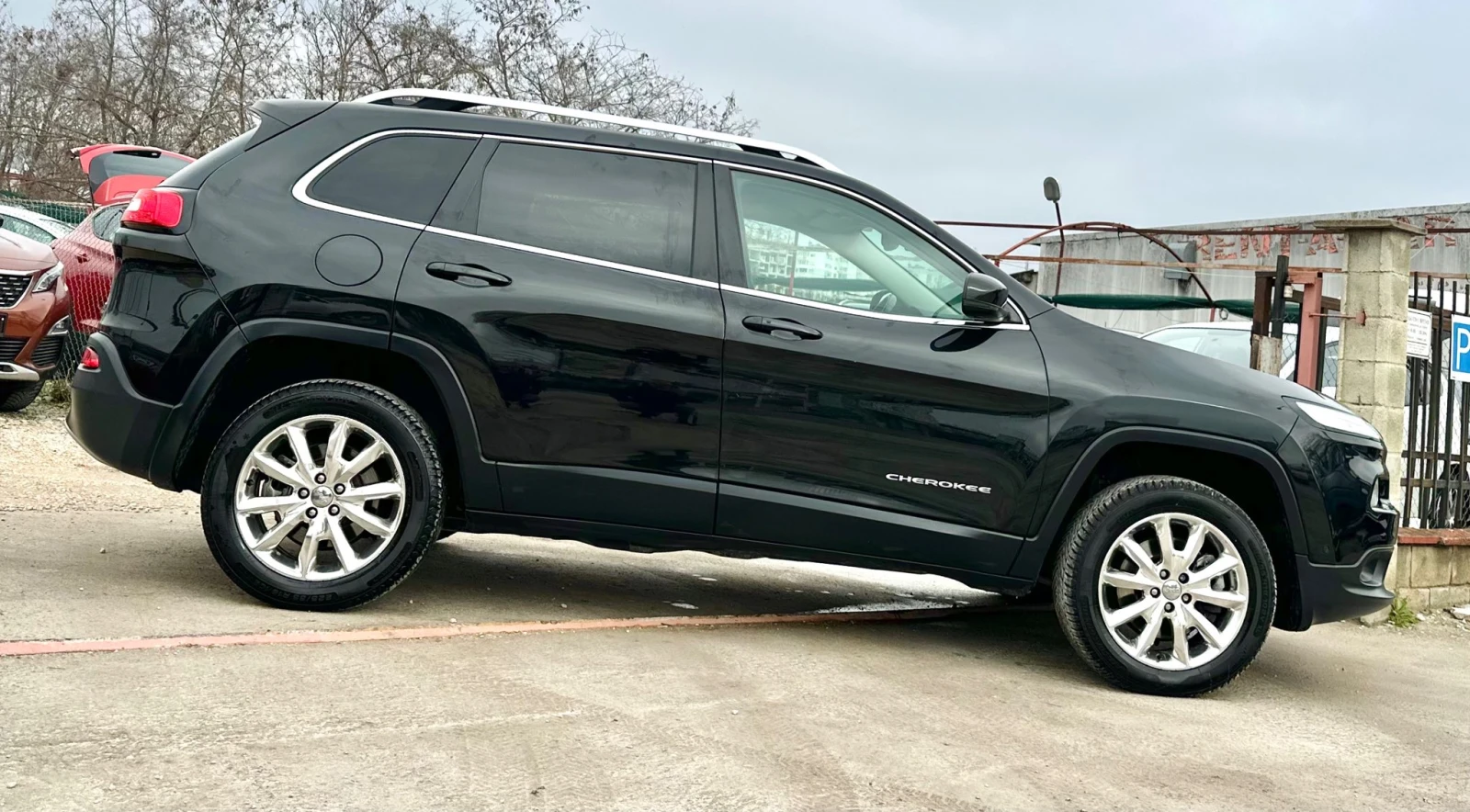 Jeep Cherokee 2.0M-Jet 140HP LIMITED NAVI CAMERA - изображение 5