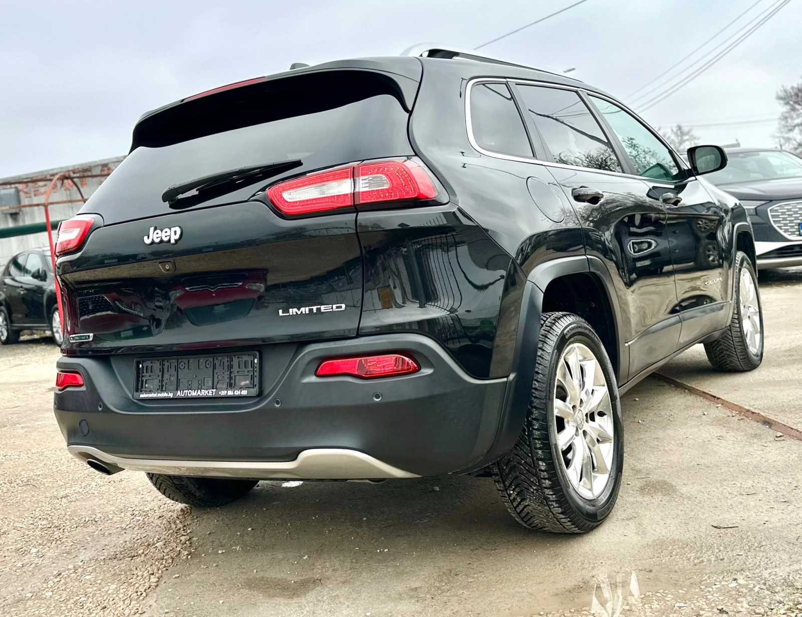 Jeep Cherokee 2.0M-Jet 140HP LIMITED NAVI CAMERA - изображение 6