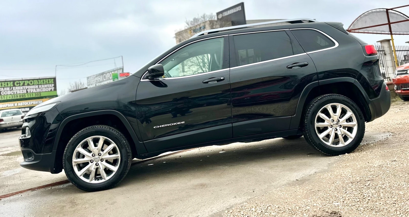 Jeep Cherokee 2.0M-Jet 140HP LIMITED NAVI CAMERA - изображение 4