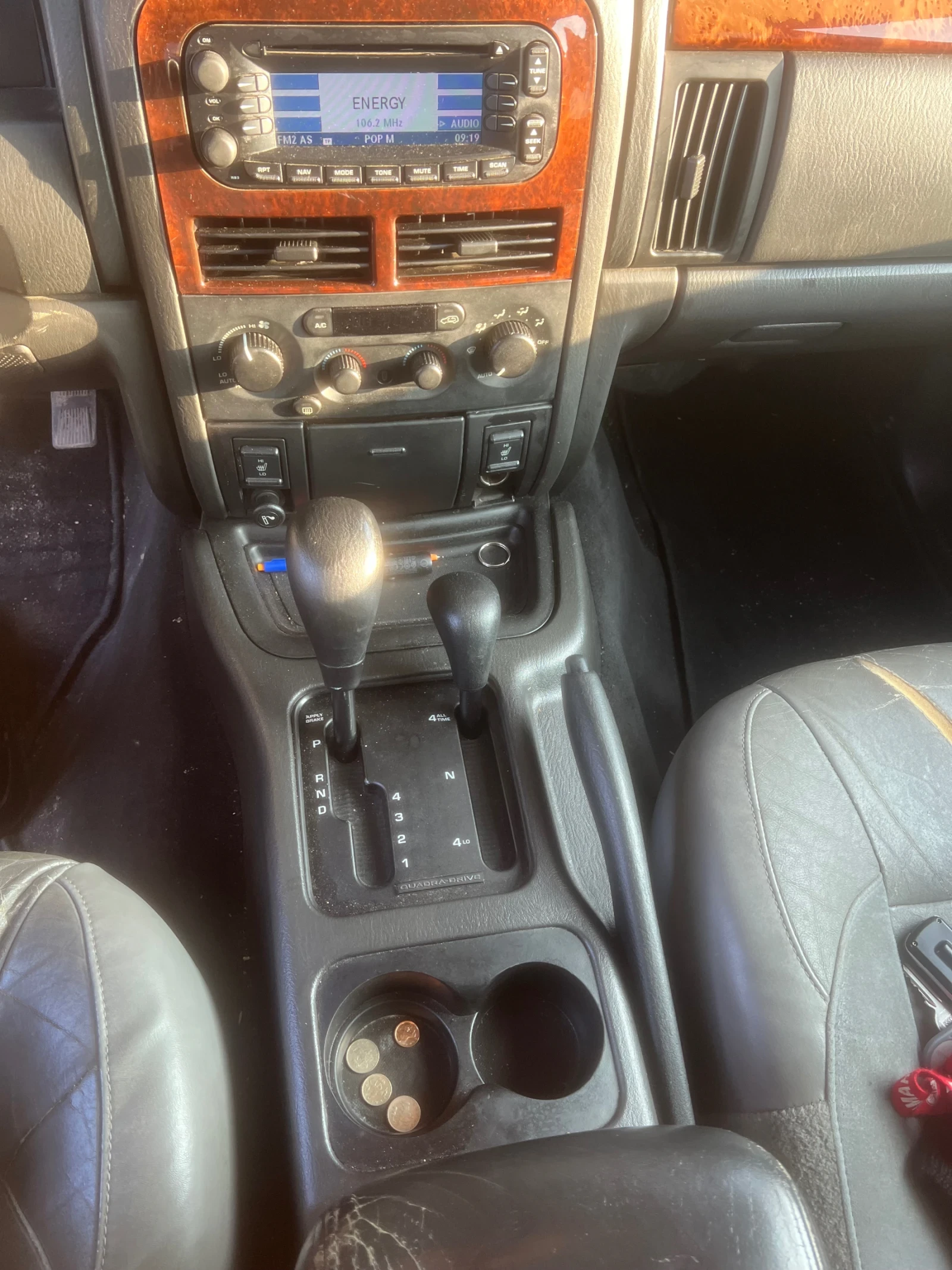 Jeep Grand cherokee QUADRA-DRIVE 2.7CRD      Възможност за лизинг, снимка 4 - Автомобили и джипове - 53730577