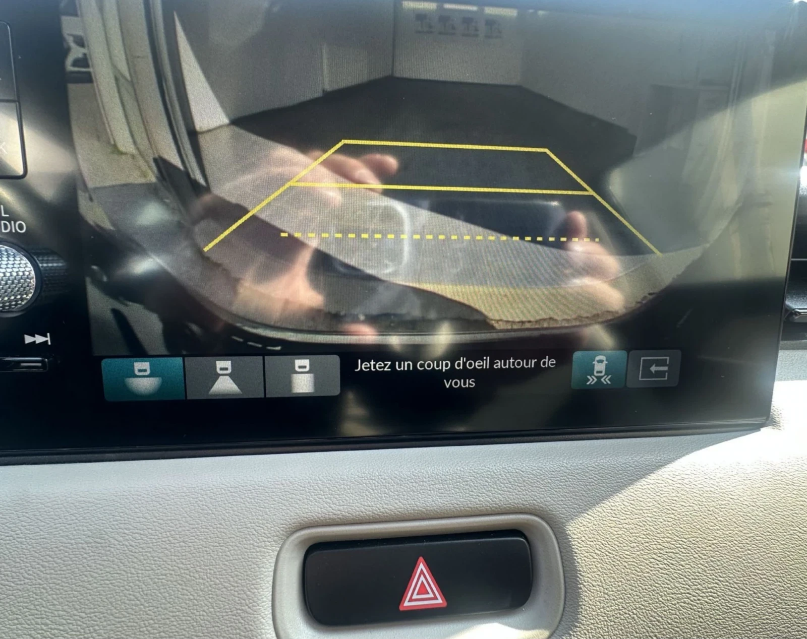 Honda Hr-v 1.5 i-MMD HYBRID ADVAN STYLE.KAMERA.LED.NAVI, снимка 10 - Автомобили и джипове - 53833249