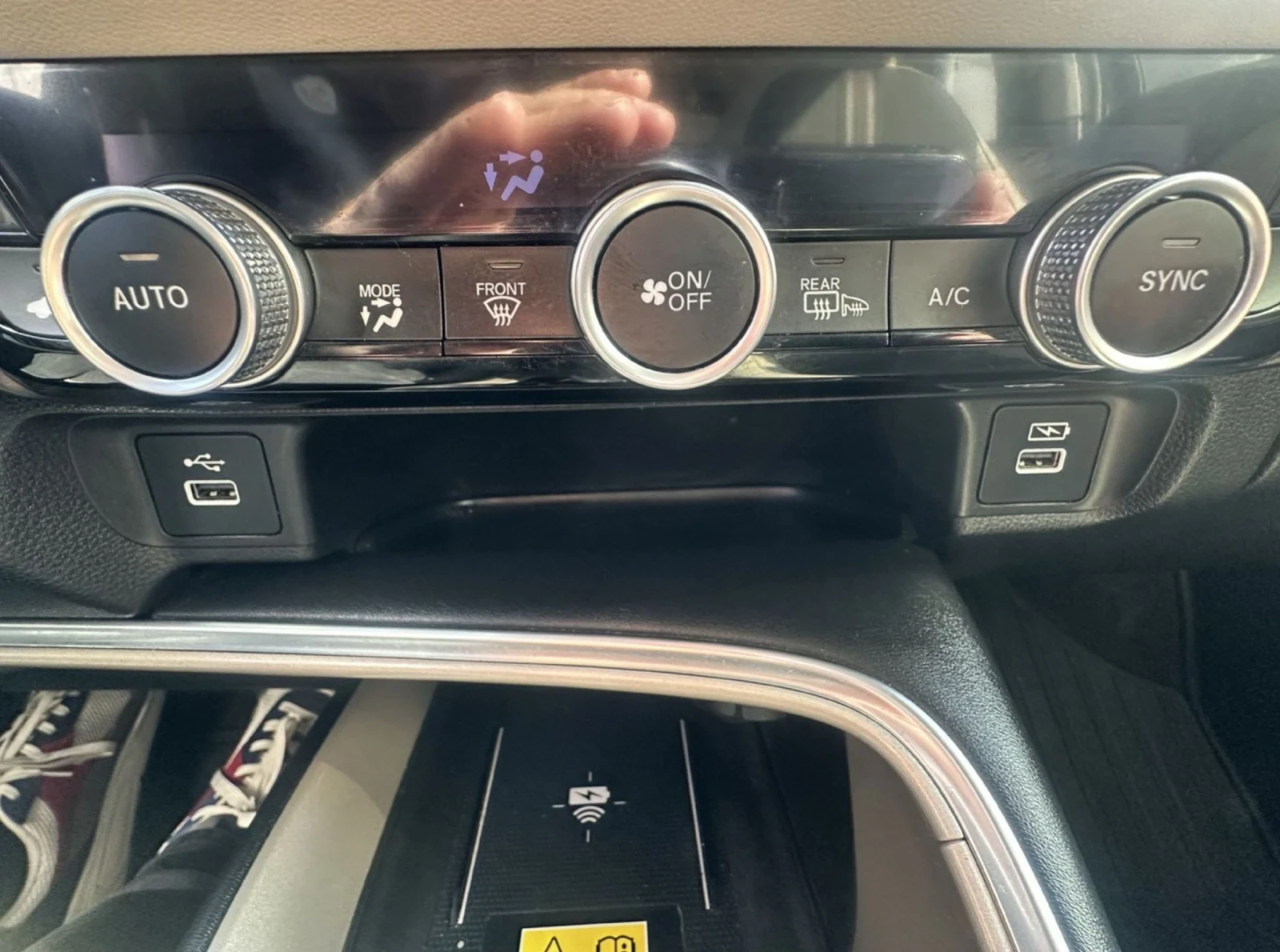 Honda Hr-v 1.5 i-MMD HYBRID ADVAN STYLE.KAMERA.LED.NAVI, снимка 12 - Автомобили и джипове - 53833249