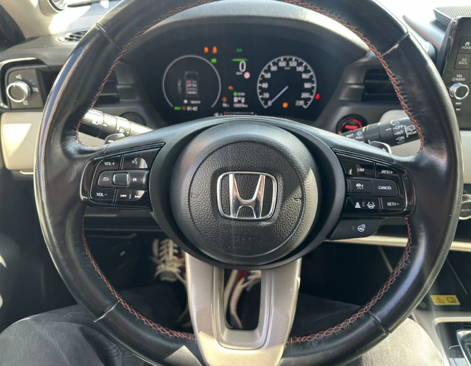 Honda Hr-v 1.5 i-MMD HYBRID ADVAN STYLE.KAMERA.LED.NAVI, снимка 15 - Автомобили и джипове - 53833249