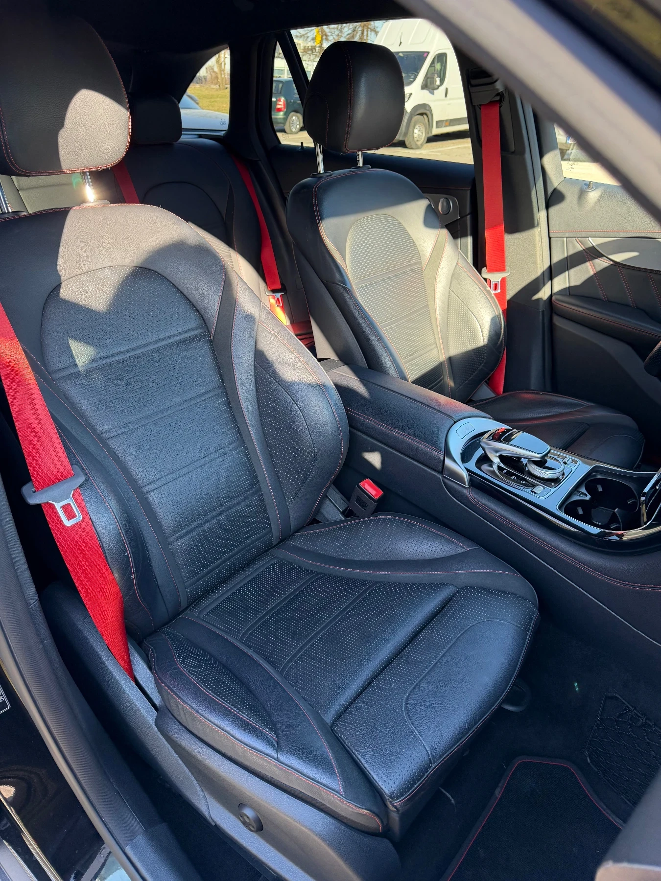 Mercedes-Benz GLC 43 AMG, снимка 8 - Автомобили и джипове - 54116291