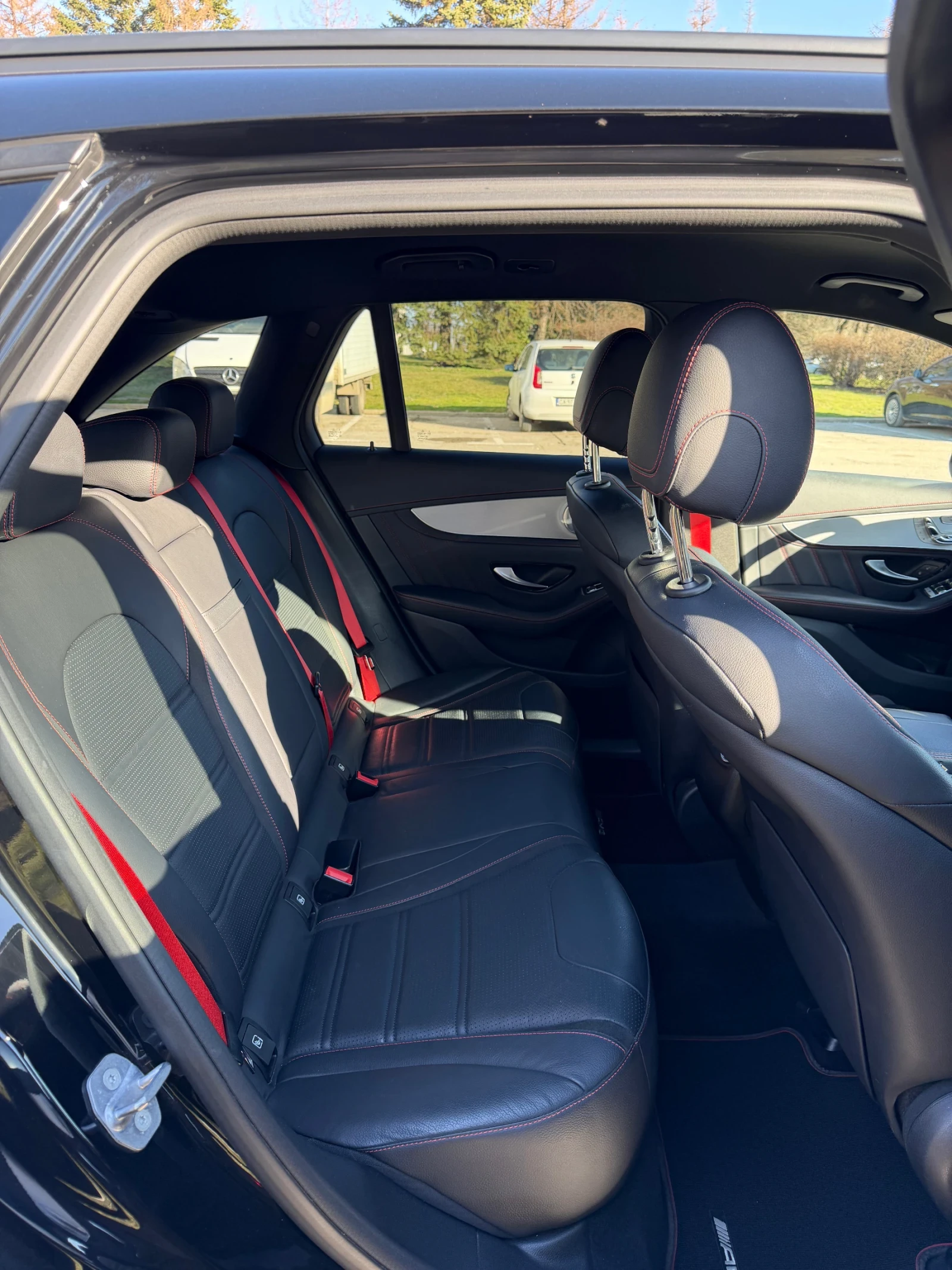 Mercedes-Benz GLC 43 AMG, снимка 9 - Автомобили и джипове - 54116291