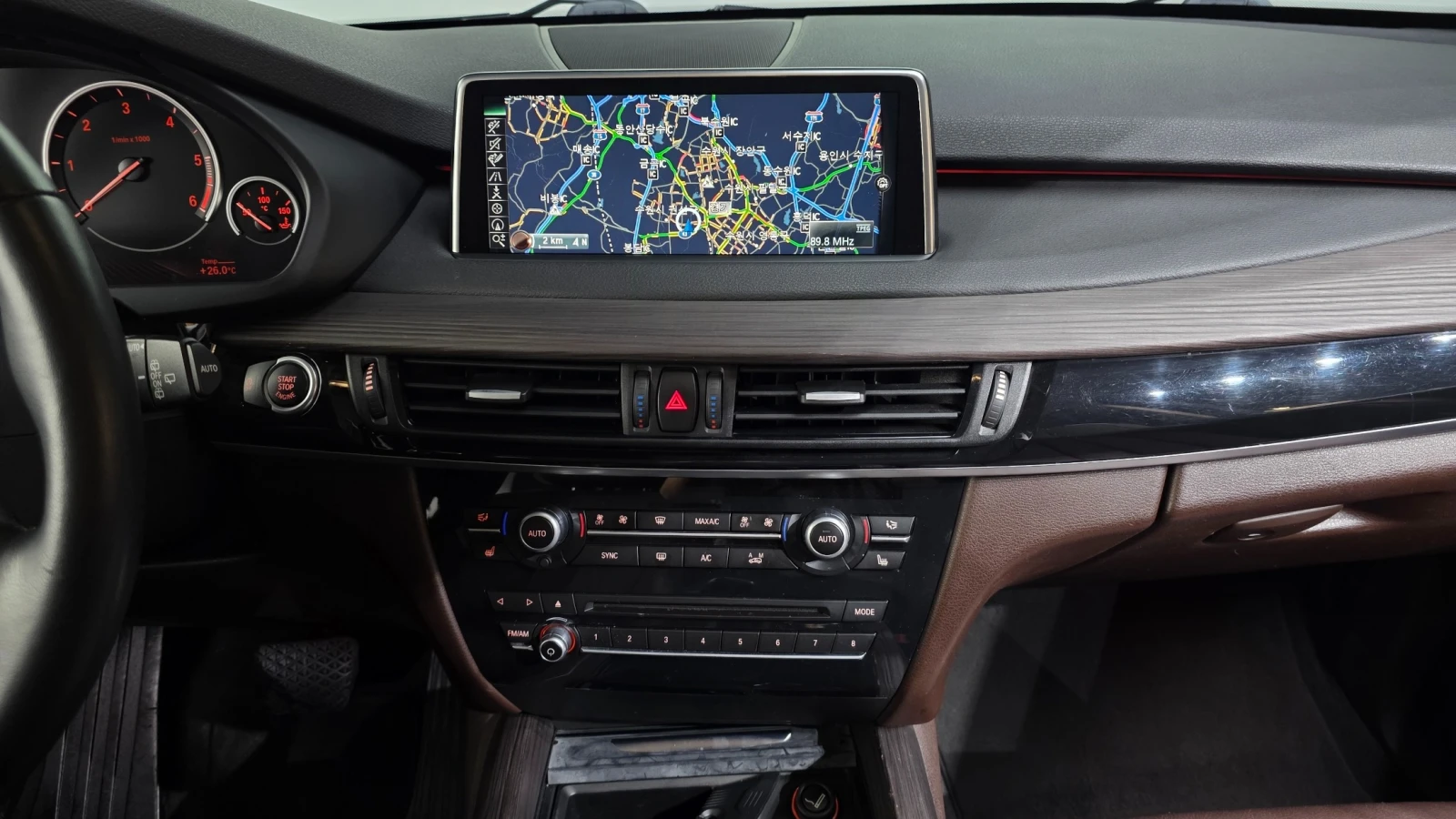 BMW X5 xDrive30d | HUD | 360  Камера | Панорама, снимка 12 - Автомобили и джипове - 55079334