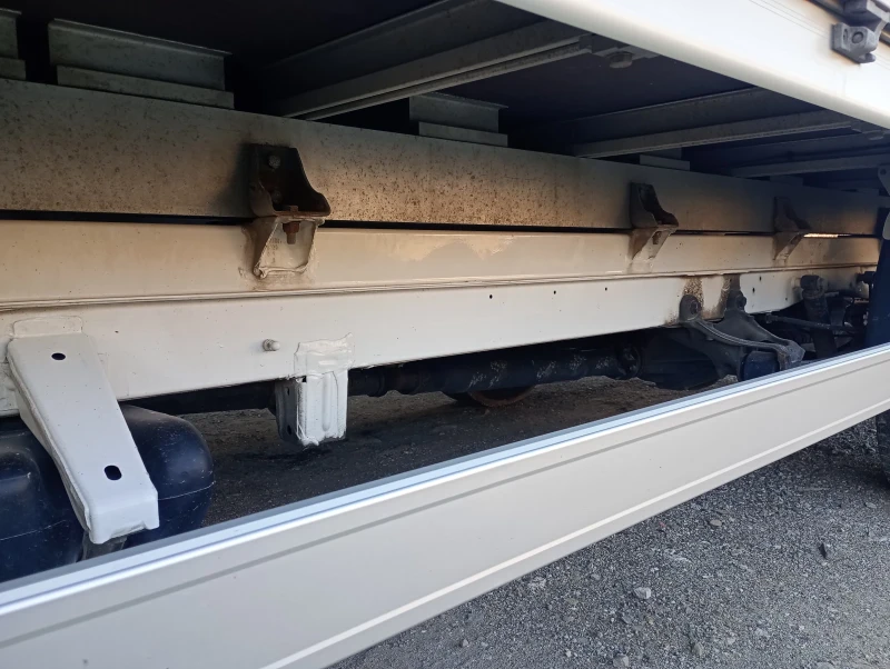 VW Crafter, снимка 4 - Бусове и автобуси - 53013961