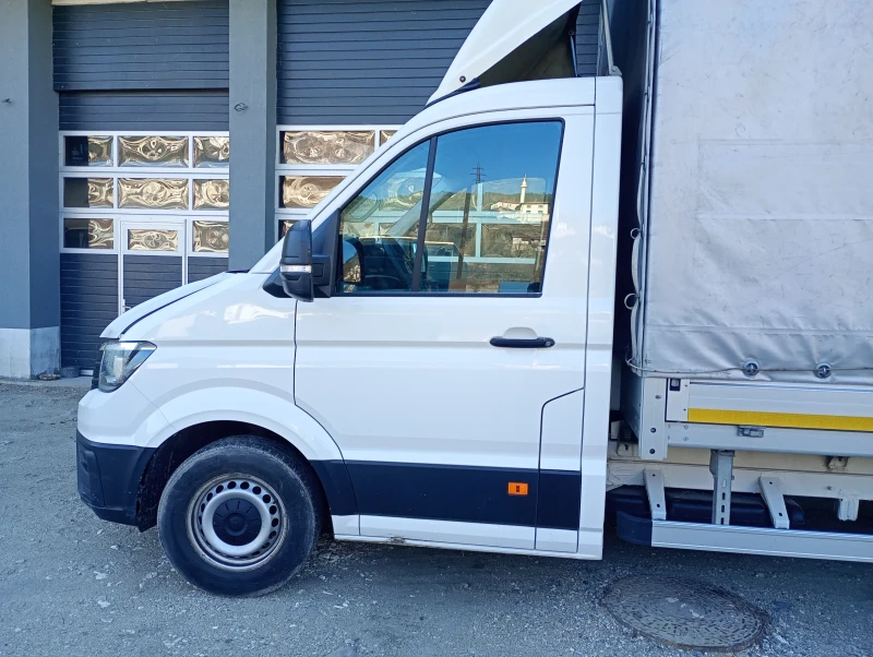 VW Crafter, снимка 2 - Бусове и автобуси - 53013961