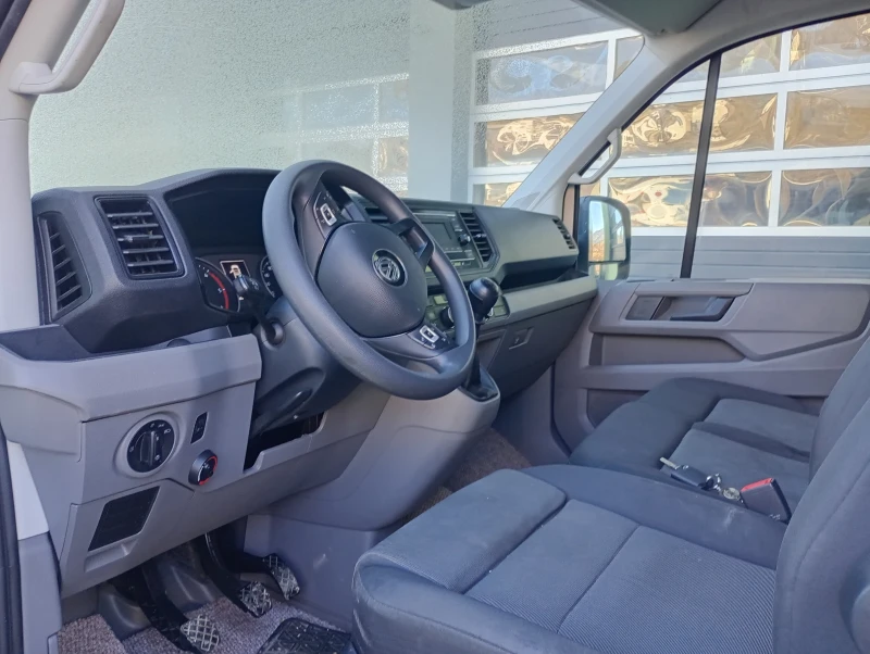 VW Crafter, снимка 5 - Бусове и автобуси - 53013961