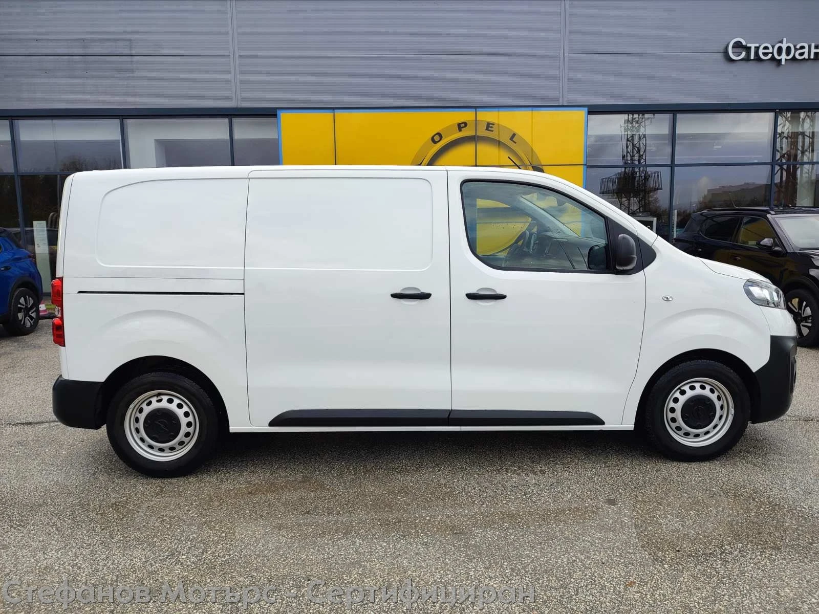 Opel Vivaro Cargo M Edition 1.5 Diesel (120hp) MT6 - изображение 5