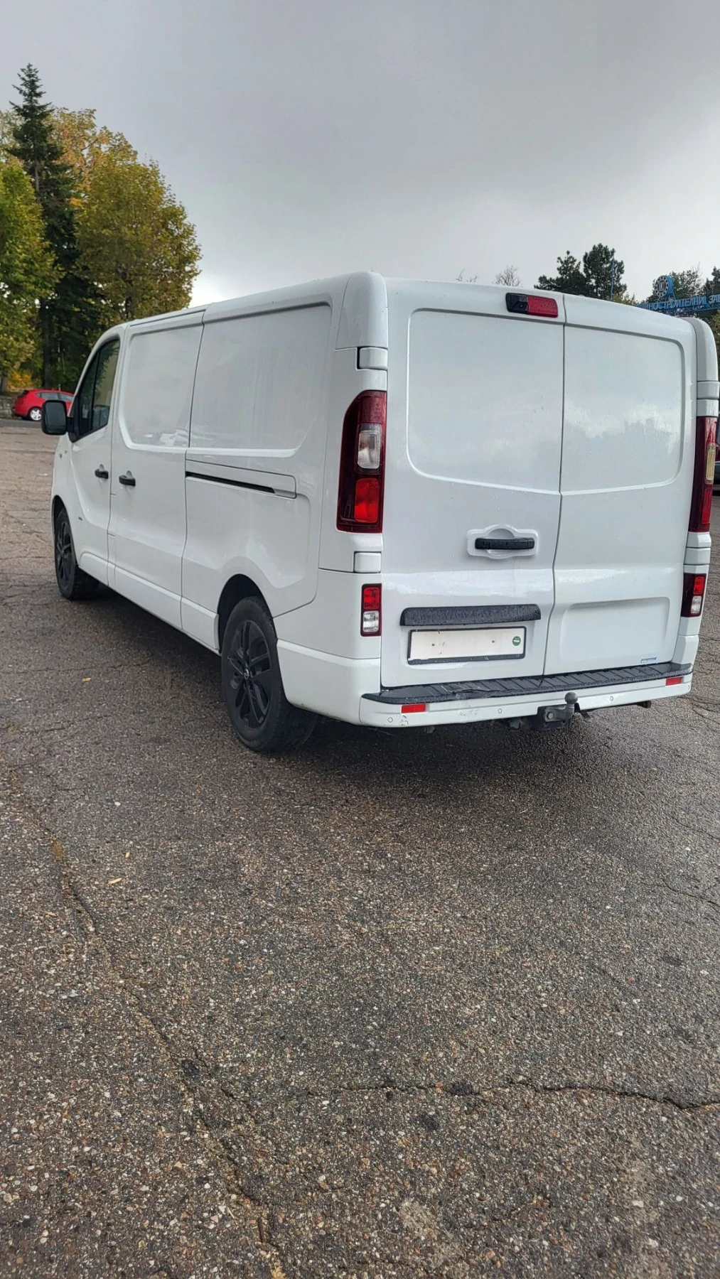 Opel Vivaro, снимка 4 - Бусове и автобуси - 56548903