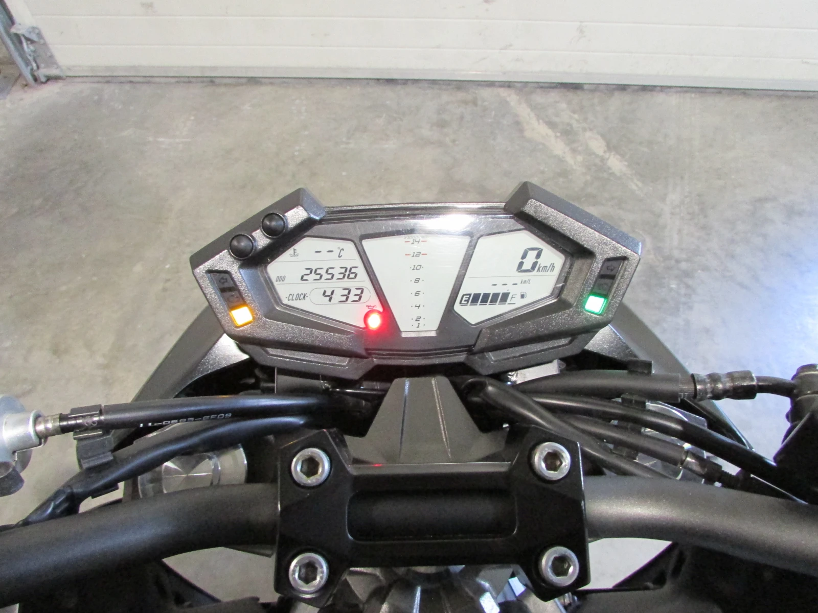 Kawasaki Z 800 35kw A2 top ! - изображение 6