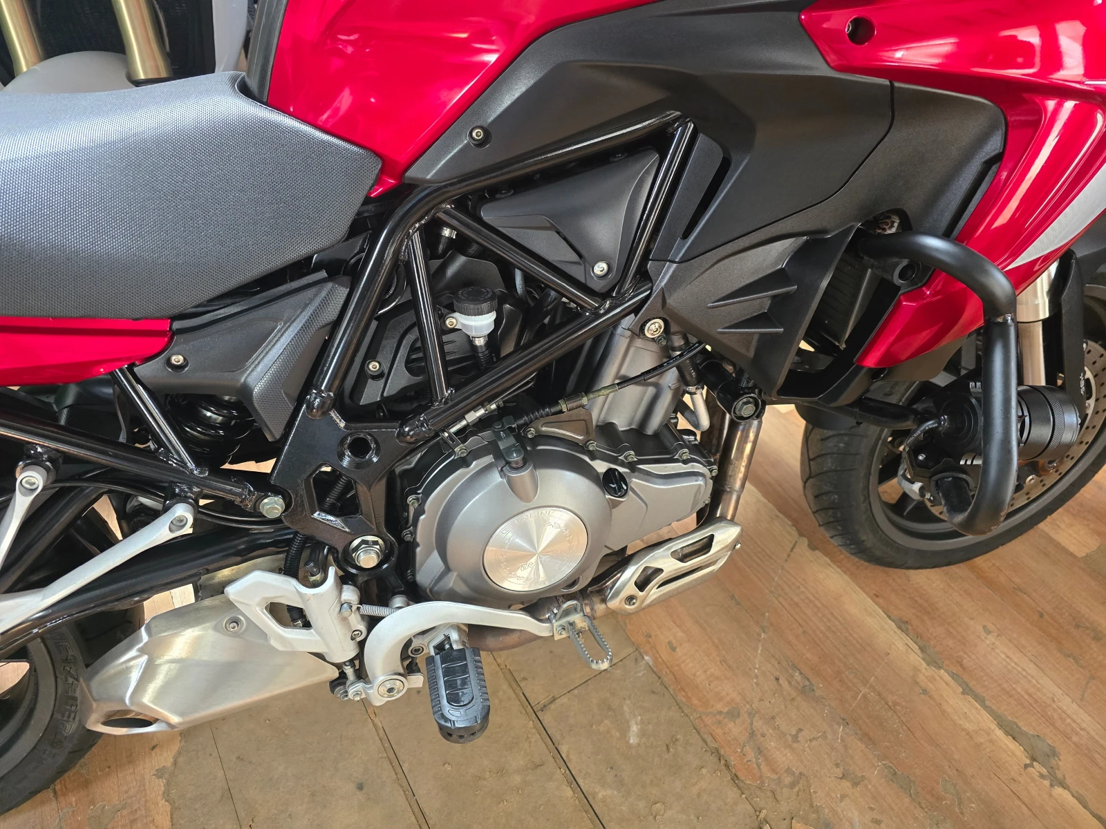 Benelli TRK 502, снимка 10 - Мотоциклети и мототехника - 55567219
