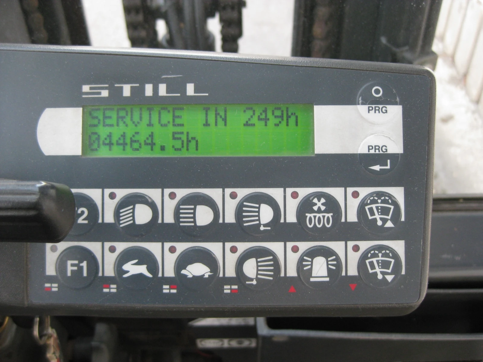  Still R70-25T | Mobile.bg   8