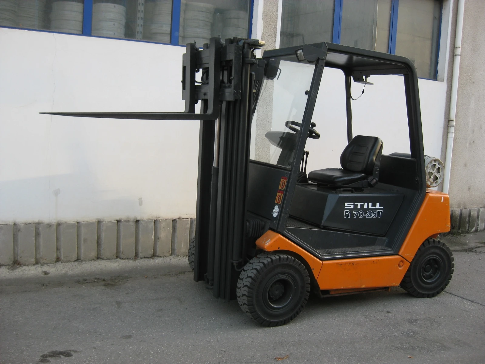  Still R70-25T | Mobile.bg   7