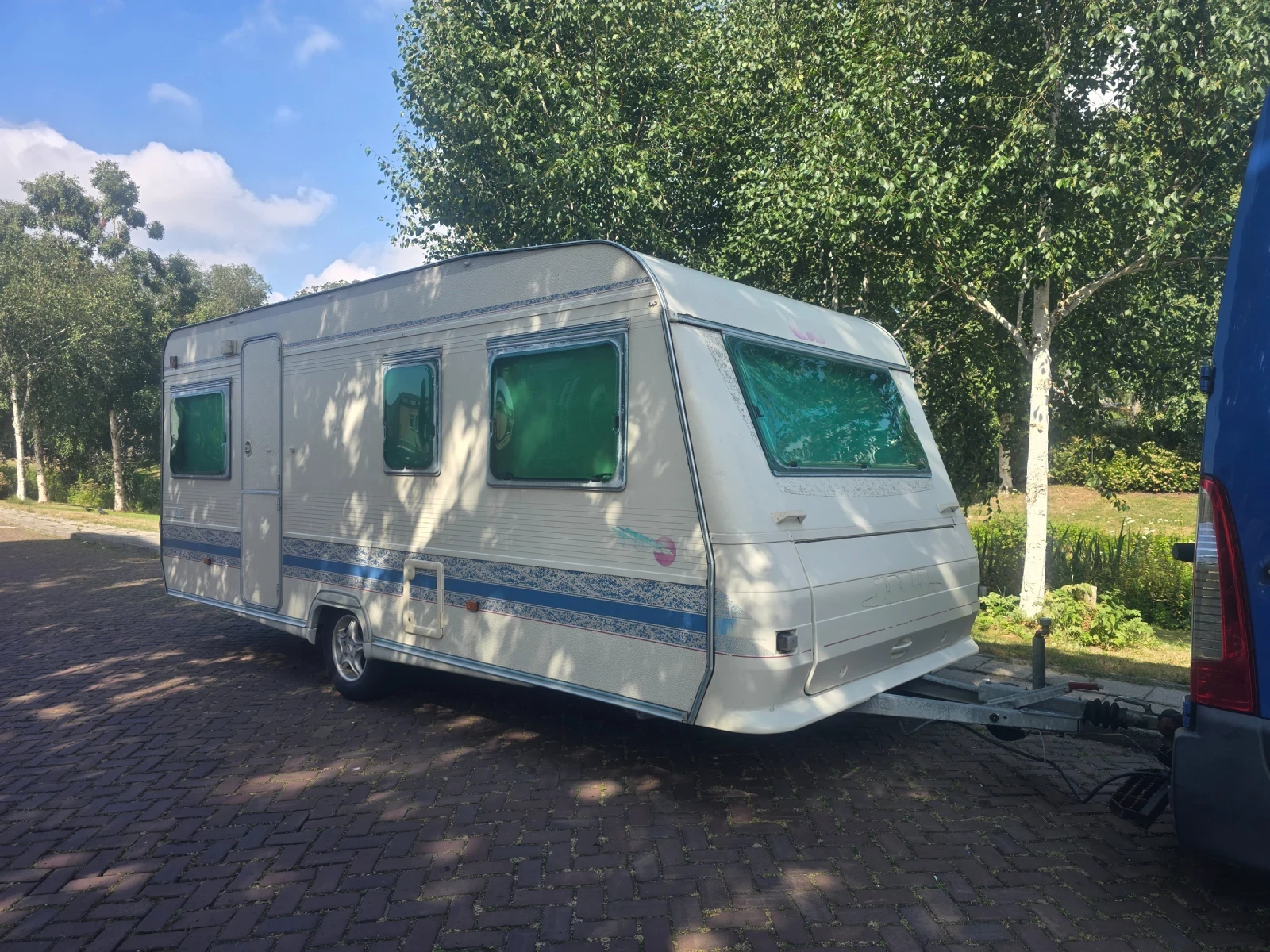Каравана Adria Unica 502DU , снимка 17 - Каравани и кемпери - 55965549