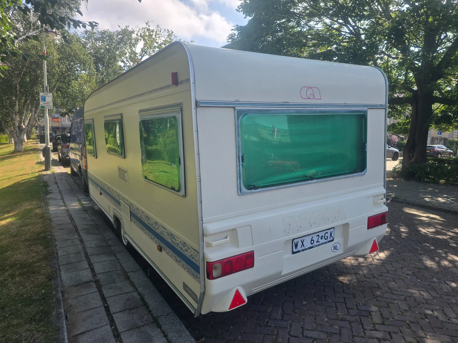 Каравана Adria Unica 502DU , снимка 15 - Каравани и кемпери - 55965549