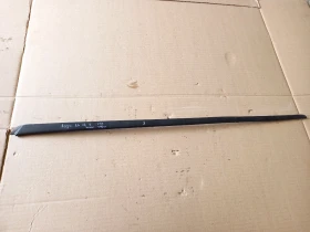 Лайсна челно стъкло дясна Ауди А3 2.0тди куатро 