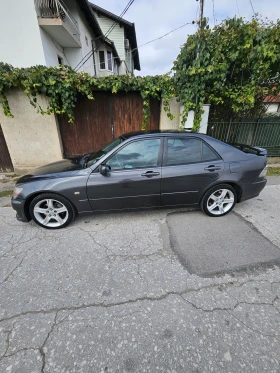 Lexus IS 200, снимка 1