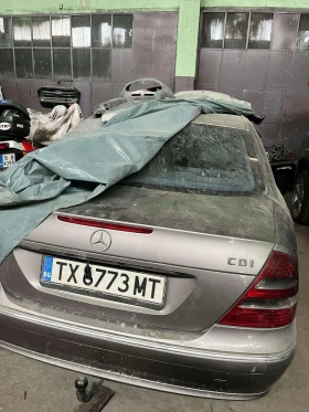 Mercedes-Benz E 320, снимка 3