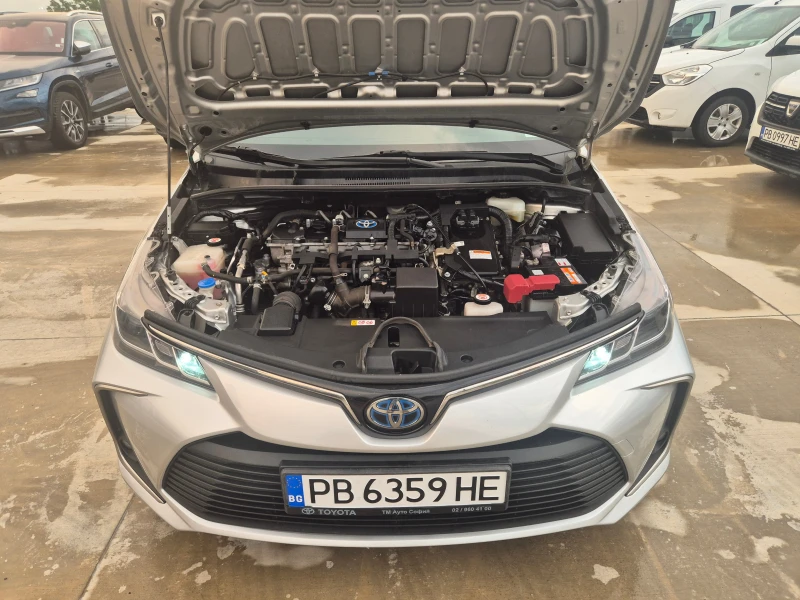 Toyota Corolla EXECUTIVE 1.8 HYBRID A/T, снимка 16 - Автомобили и джипове - 50624443